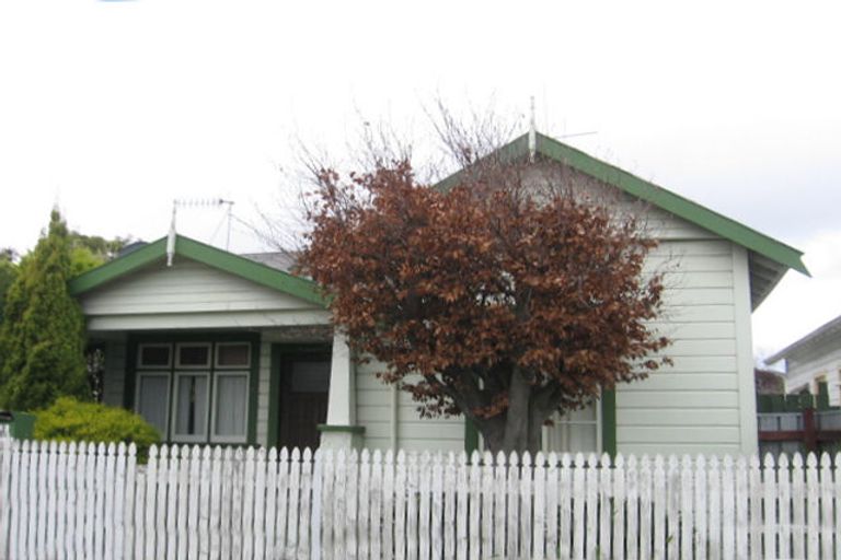 Photo of property in 414 Featherston Street, Palmerston North, 4414