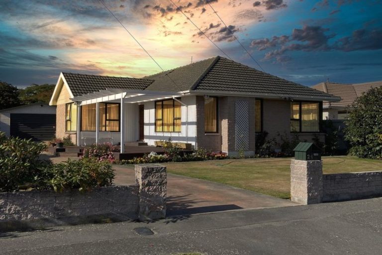 Photo of property in 24 Midhurst Street, Bishopdale, Christchurch, 8053