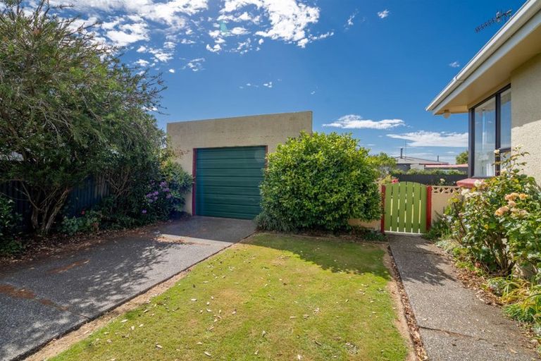 Photo of property in 169 Harvey Street, Grasmere, Invercargill, 9810