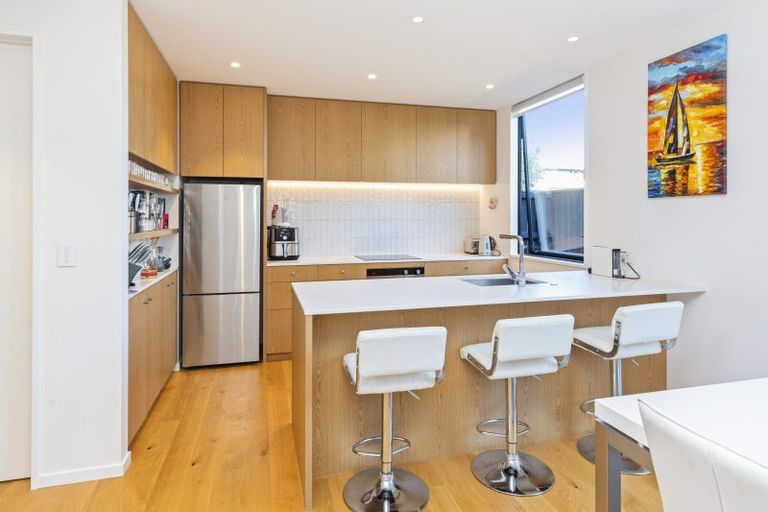 Photo of property in 3/133 Peterborough Street, Christchurch Central, Christchurch, 8013