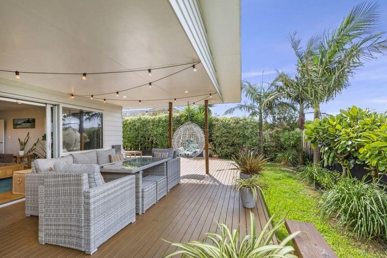 Photo of property in 8 Puka Place, Raglan, 3225