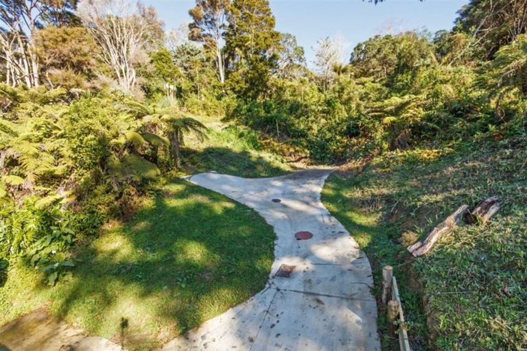 Photo of property in 31b Elliston Crescent, Stanmore Bay, Whangaparaoa, 0932