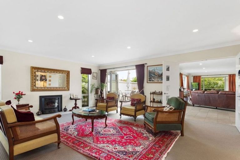 Photo of property in 14 Haddon Lane, Harewood, Christchurch, 8051