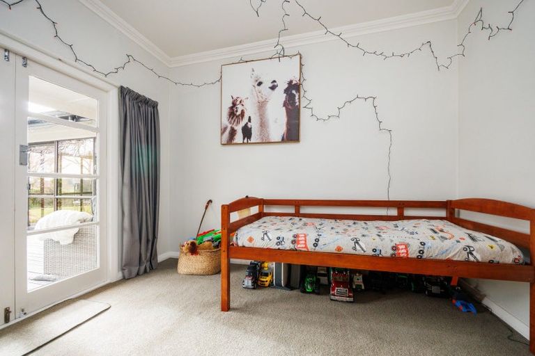 Photo of property in 2139 State Highway 3, Sanson, Palmerston North, 4479