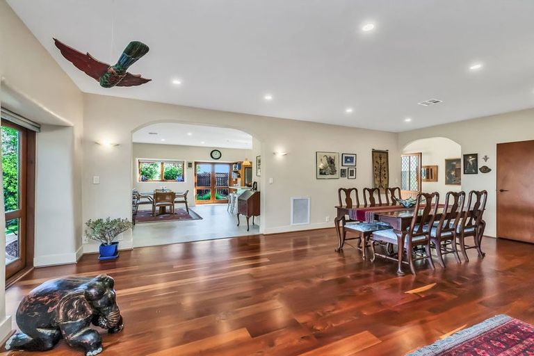 Photo of property in 262 Major Hornbrook Road, Mount Pleasant, Christchurch, 8081