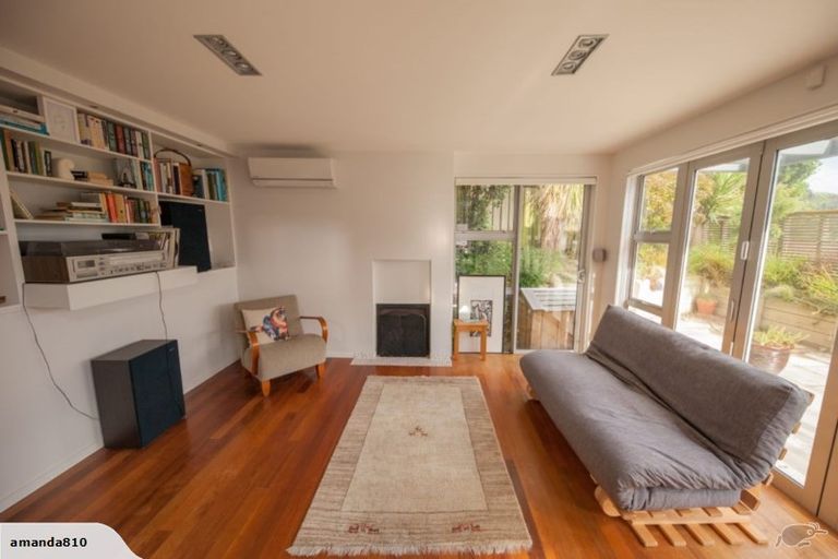 Photo of property in 26a Brighton Street, Island Bay, Wellington, 6023