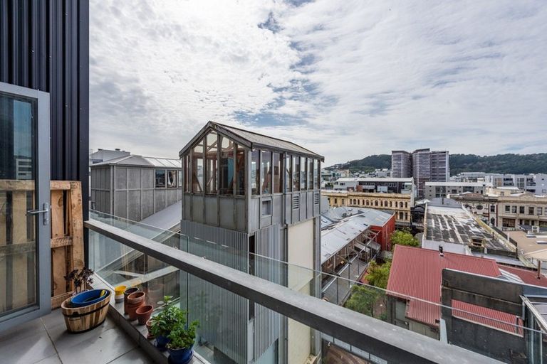 Photo of property in 258/21 Left Bank, Te Aro, Wellington, 6011
