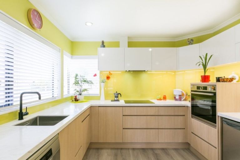 Photo of property in 6 Bucksburn Place, Greenmeadows, Napier, 4112