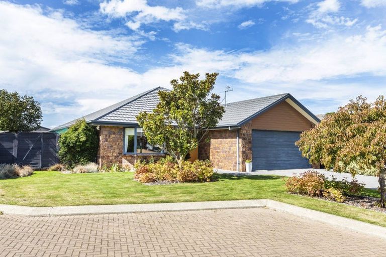 Photo of property in 13 Pascoe Drive, Woodend, 7610