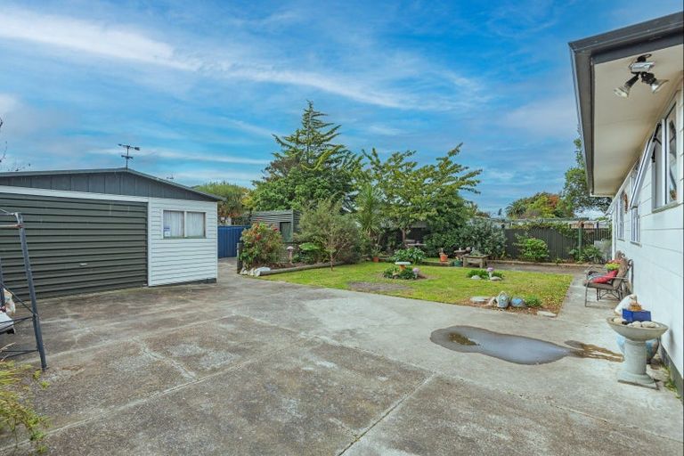 Photo of property in 46 Monowai Place, Westbrook, Palmerston North, 4412