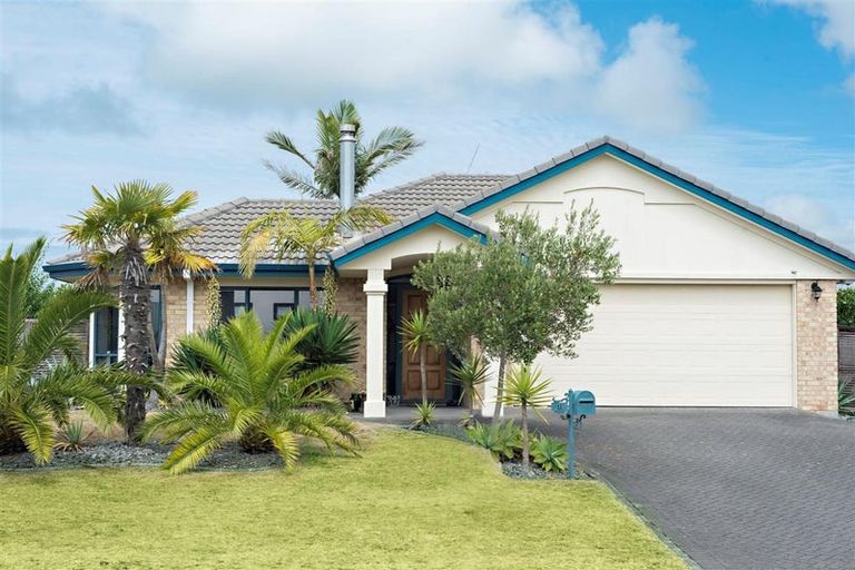 Photo of property in 11 Fahey Avenue, Mount Maunganui, 3116