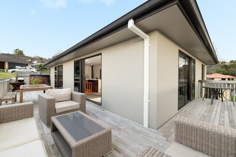 Photo of property in 3 Talbot Place, Welcome Bay, Tauranga, 3112