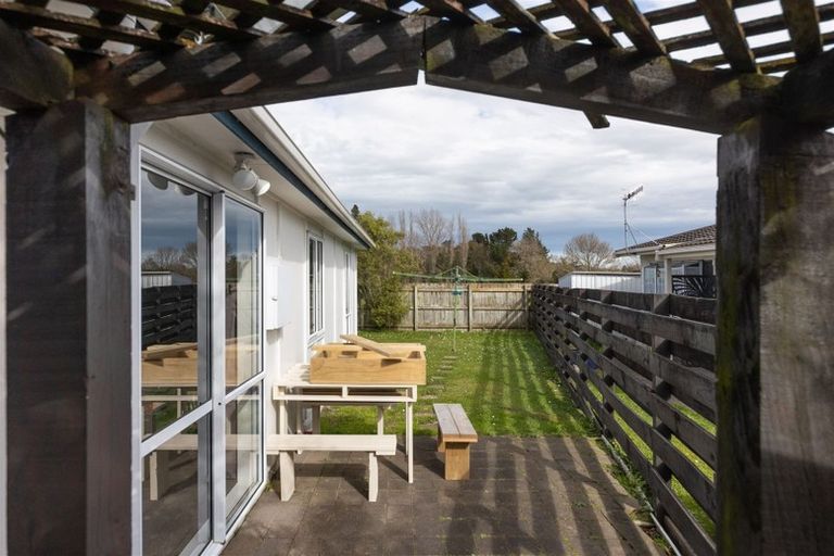 Photo of property in 60 Newton Place, Westbrook, Palmerston North, 4412