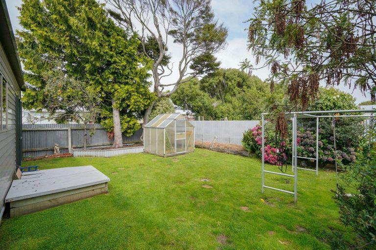 Photo of property in 19 Lowe Street, Avenal, Invercargill, 9810