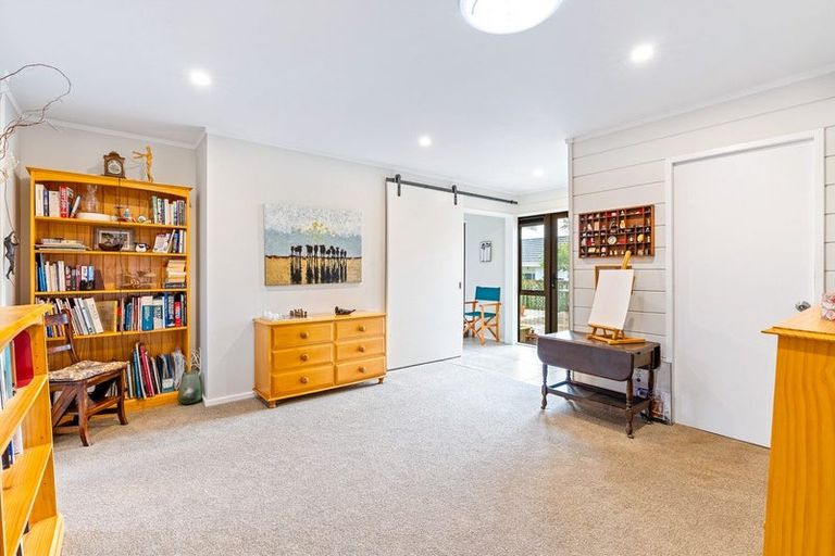 Photo of property in 48 Spyglass Lane, Whitby, Porirua, 5024