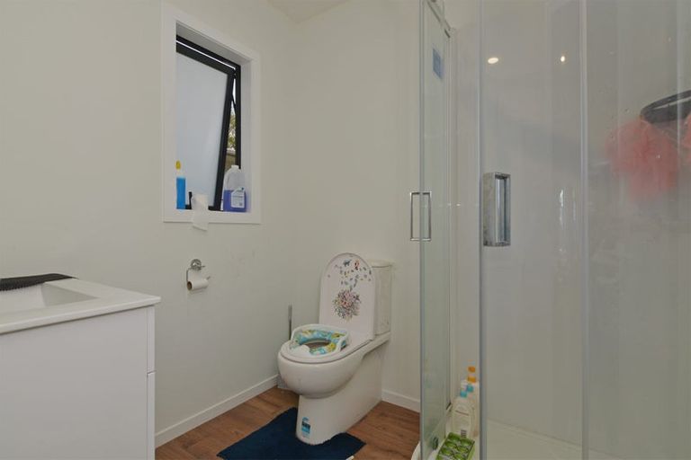 Photo of property in 38 Seddon Street, Wallaceville, Upper Hutt, 5018