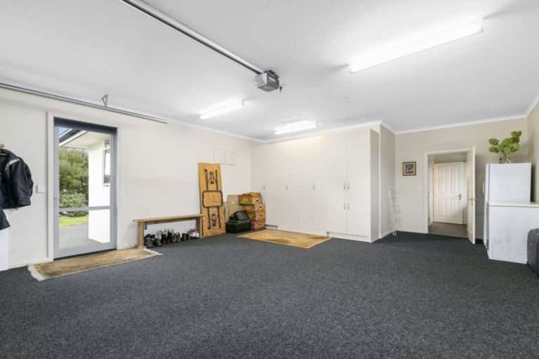 Photo of property in 17 Orchard Grove, East Taieri, Mosgiel, 9024