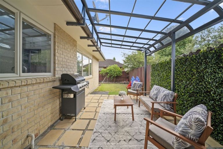 Photo of property in 4 Duckworth Road, Papakura, 2110