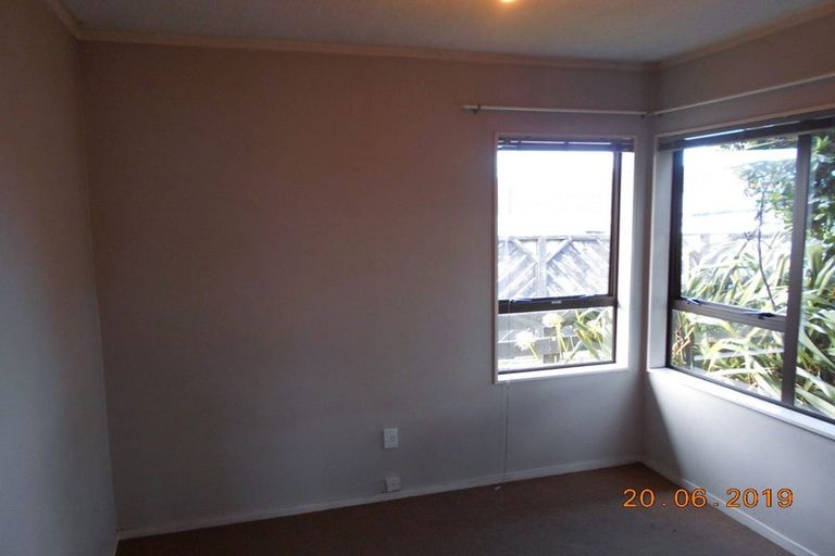 Photo of property in 7 Jasmine Grove, Maungaraki, Lower Hutt, 5010
