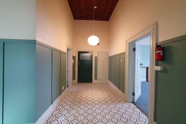 Photo of property in 3 Harvey Road, Bluff Hill, Napier, 4110