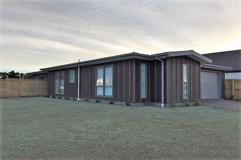 Photo of property in 26 Robert Duncan Road, Belfast, Christchurch, 8051