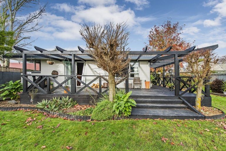 Photo of property in 14 Riwai Street, Templeton, Christchurch, 8042