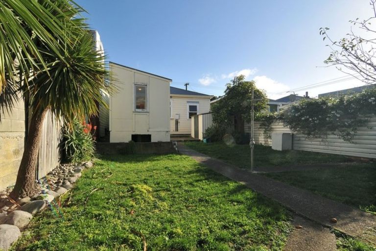 Photo of property in 299 Mansfield Street, Newtown, Wellington, 6021