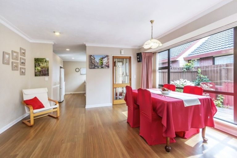 Photo of property in 8/32 Cotswold Avenue, Bishopdale, Christchurch, 8053