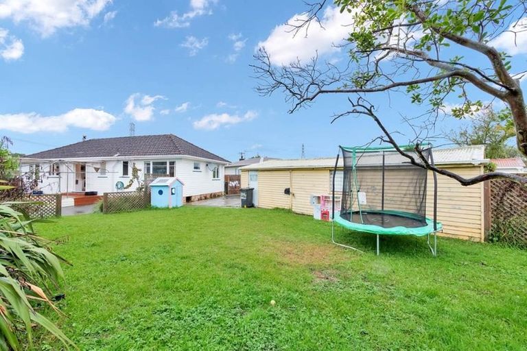 Photo of property in 5 Anthony Place, Pakuranga, Auckland, 2010