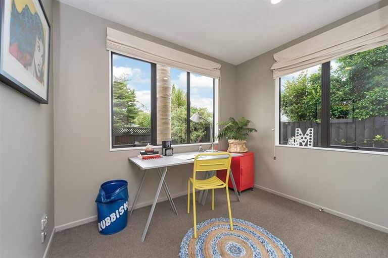 Photo of property in 40a Ngataringa Road, Devonport, Auckland, 0624