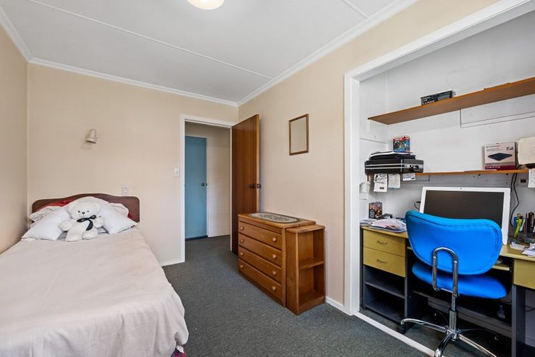 Photo of property in 7 Kamahi Place, Inglewood, 4330