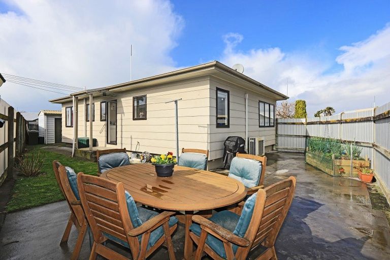 Photo of property in 1/40 Townshend Crescent, Greenmeadows, Napier, 4112