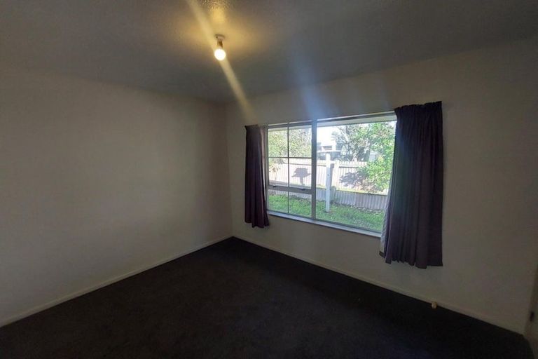 Photo of property in 104a Oram Avenue, New Brighton, Christchurch, 8061