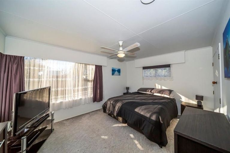 Photo of property in 73 Fantham Street, Hawera, 4610