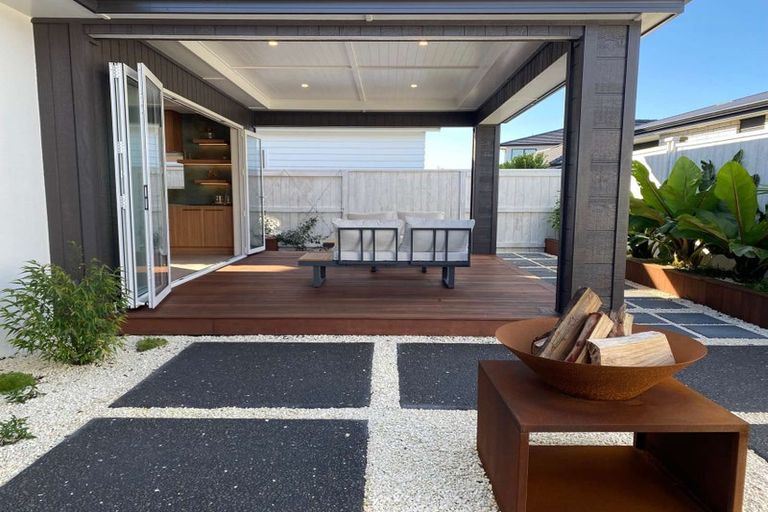 Photo of property in 8 Montiicola Drive, Papamoa Beach, Papamoa, 3118