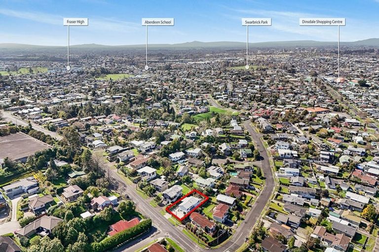 Photo of property in 12 Newcastle Road, Dinsdale, Hamilton, 3204