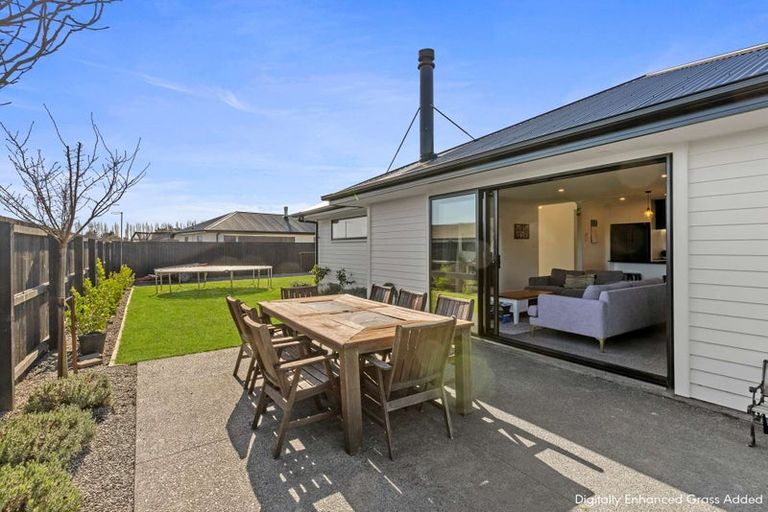 Photo of property in 44 Mcquillan Avenue, Woodend, 7610