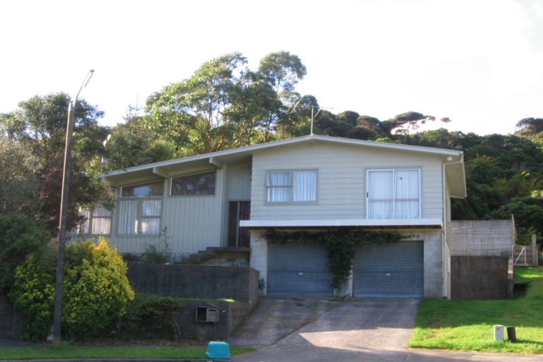 Photo of property in 23 Mitimiti Grove, Wainuiomata, Lower Hutt, 5014