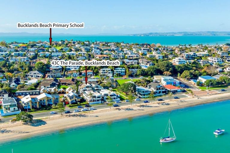 Photo of property in 3/43 The Parade, Bucklands Beach, Auckland, 2012