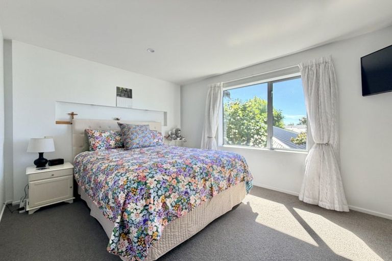 Photo of property in 27 Henley Green, Northwood, Christchurch, 8051