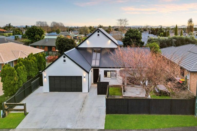 Photo of property in 15 Blairgowrie Place, Rototuna North, Hamilton, 3210