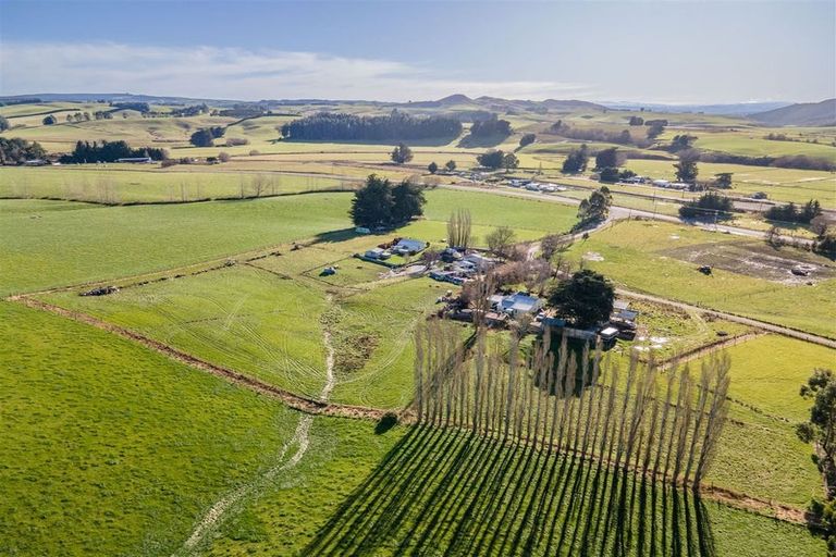 Photo of property in 18 Worcester Street, Waipahi, Gore, 9771