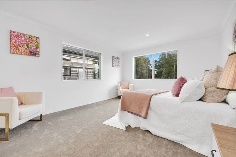 Photo of property in 213c Murphys Road, Flat Bush, Auckland, 2019
