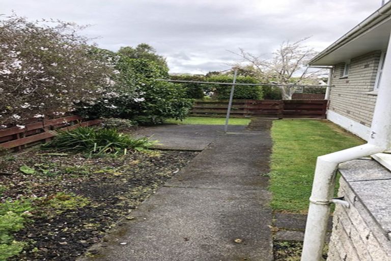 Photo of property in 22 Mudgway Place, Awapuni, Palmerston North, 4412
