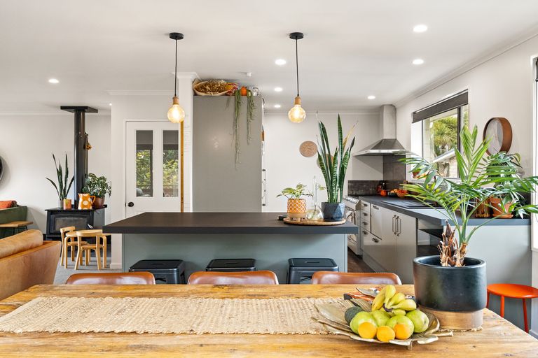 Photo of property in 1 Viscount Road, Waldronville, Dunedin, 9018