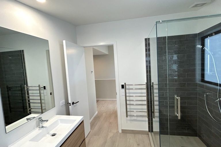 Photo of property in 10 Skysail Lane, Whitby, Porirua, 5024