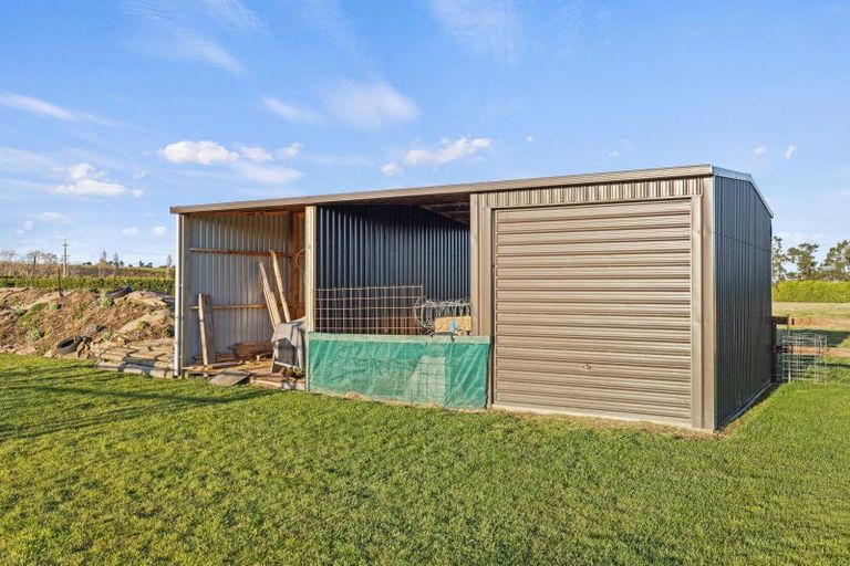 Photo of property in 1 Hayfield Terrace, Cust, Rangiora, 7471