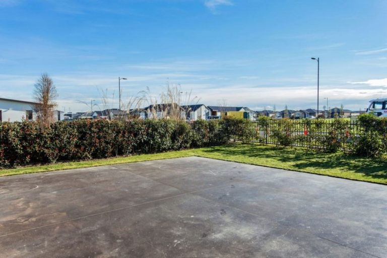 Photo of property in 2 Endurance Lane, Wigram, Christchurch, 8025