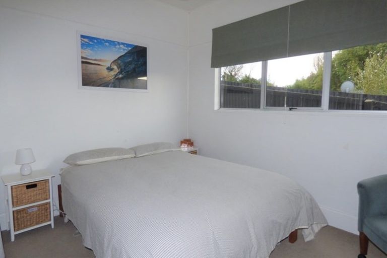Photo of property in 22 Greta Street, South Hill, Oamaru, 9400