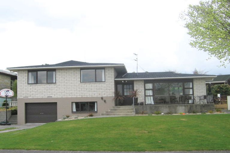 Photo of property in 1 Bata Place, Pomare, Rotorua, 3015